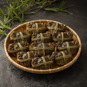 震兴蟹宴精选母蟹 · Premium Female Hairy Crab